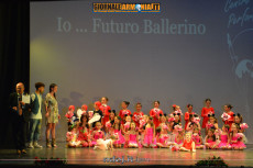 Scuola-performance-21-06-2014-1